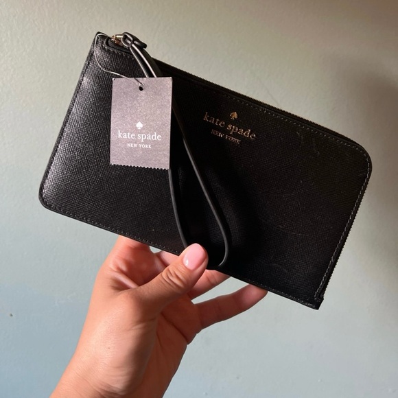 kate spade Accessories - Kate Spade Charcoal Wristlet
